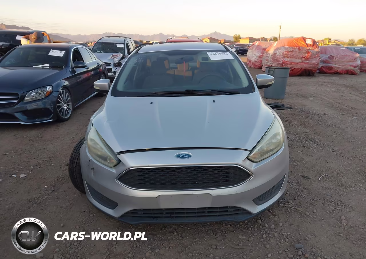 2015 Ford Focus Se VIN:1FADP3F22FL343333 - 12