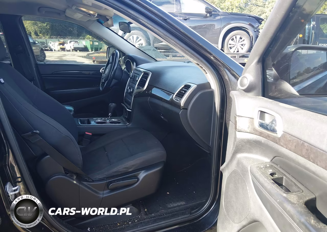 2011 Jeep Grand Cherokee Laredo VIN:1J4RR4GG5BC540608 - 5
