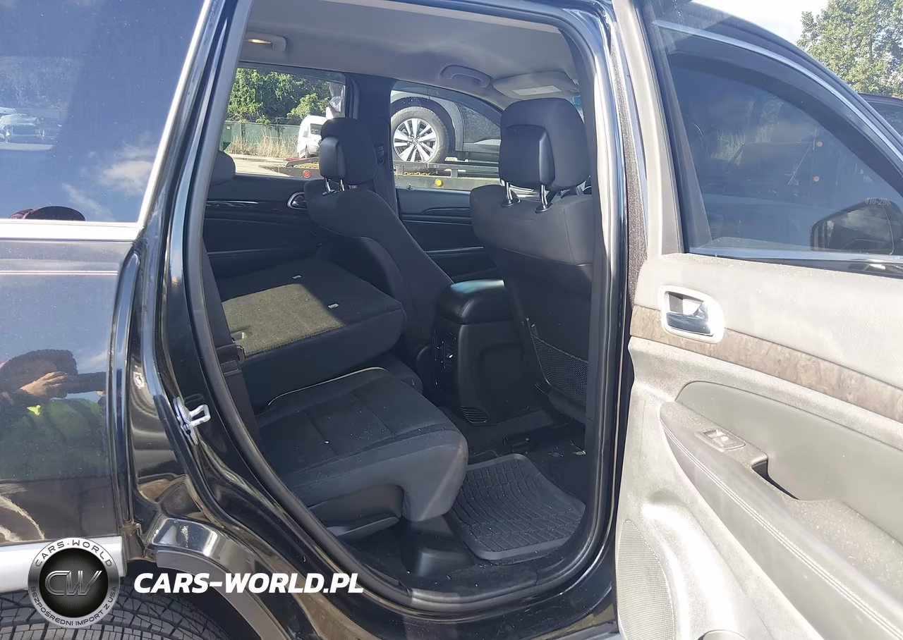 2011 Jeep Grand Cherokee Laredo VIN:1J4RR4GG5BC540608 - 8