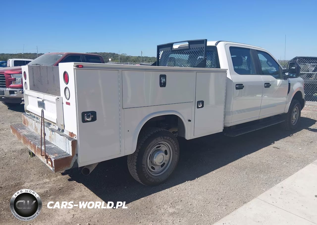 2017 Ford F-350 Xl VIN:1FD8W3B62HED72812 - 4