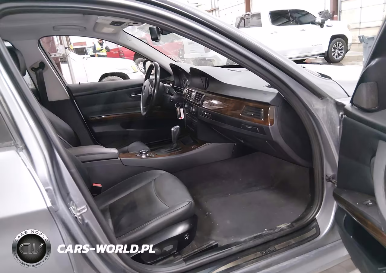 2011 BMW 328I xDrive VIN:WBAPK5G55BNN25789 - 5