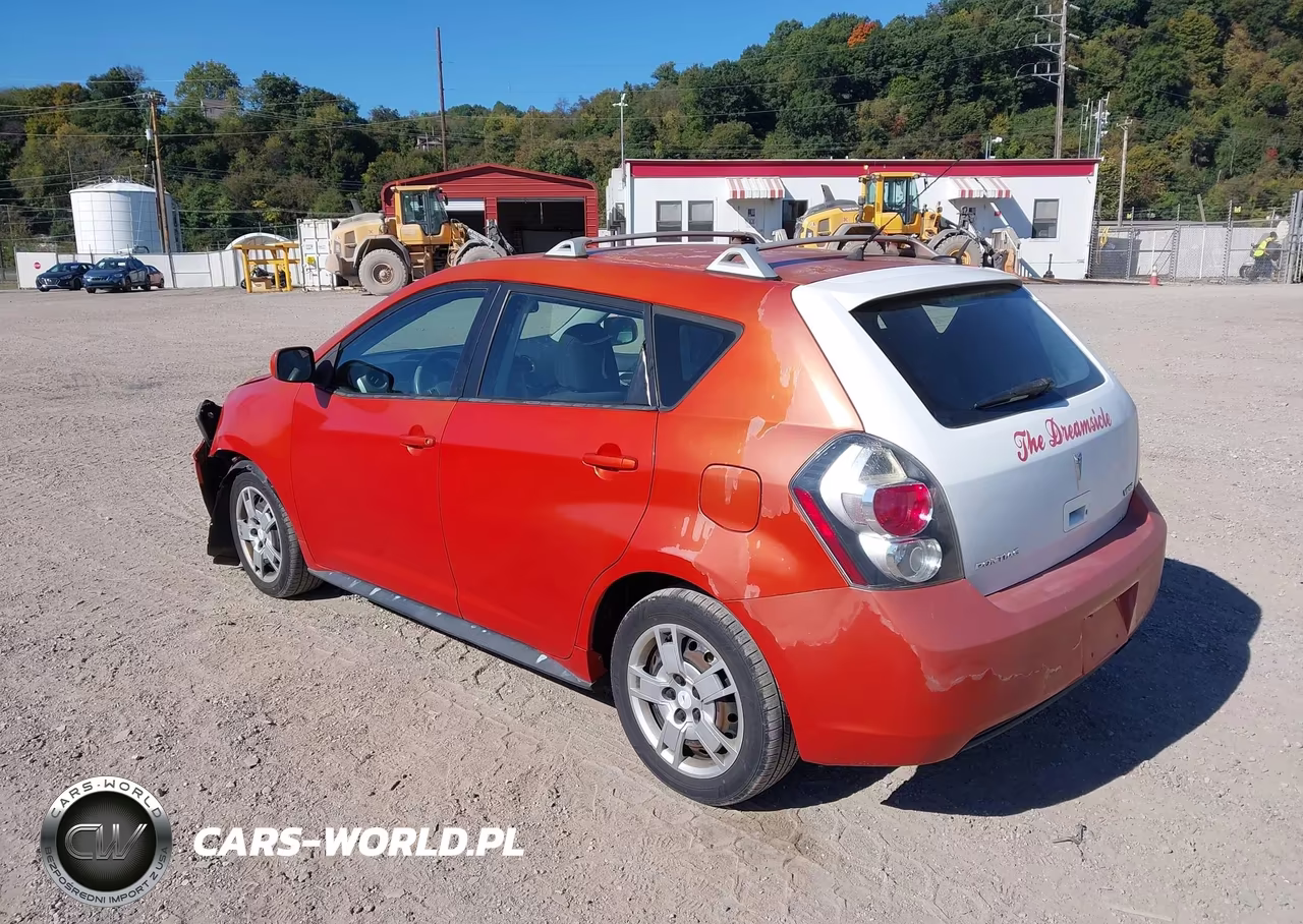 2010 Pontiac Vibe VIN:5Y2SM6E04AZ409382 - 3