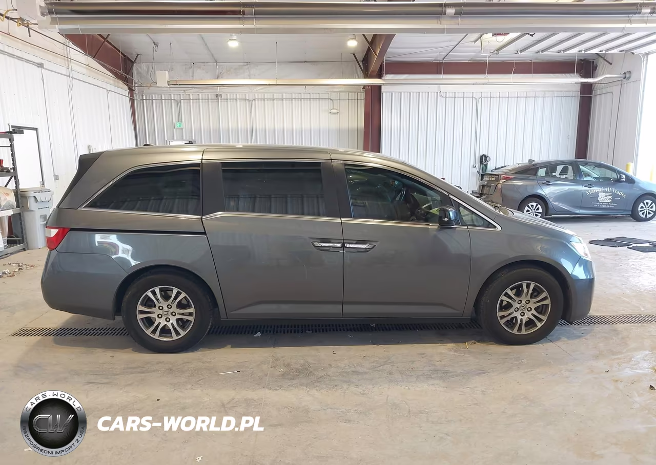 2011 Honda Odyssey Ex-L VIN:5FNRL5H69BB097840 - 13