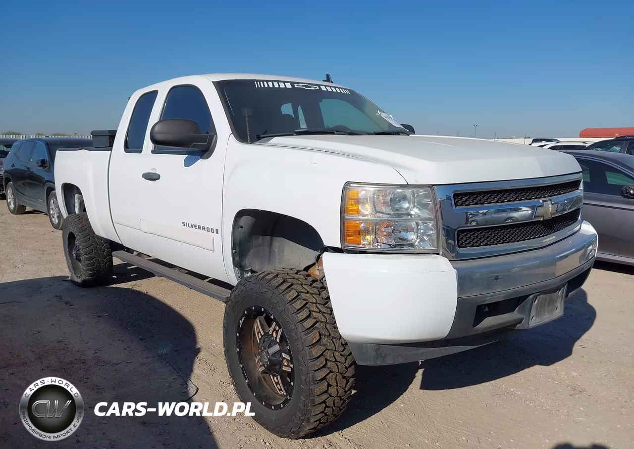 2008 Chevrolet Silverado – zdjęcie 1 z 18