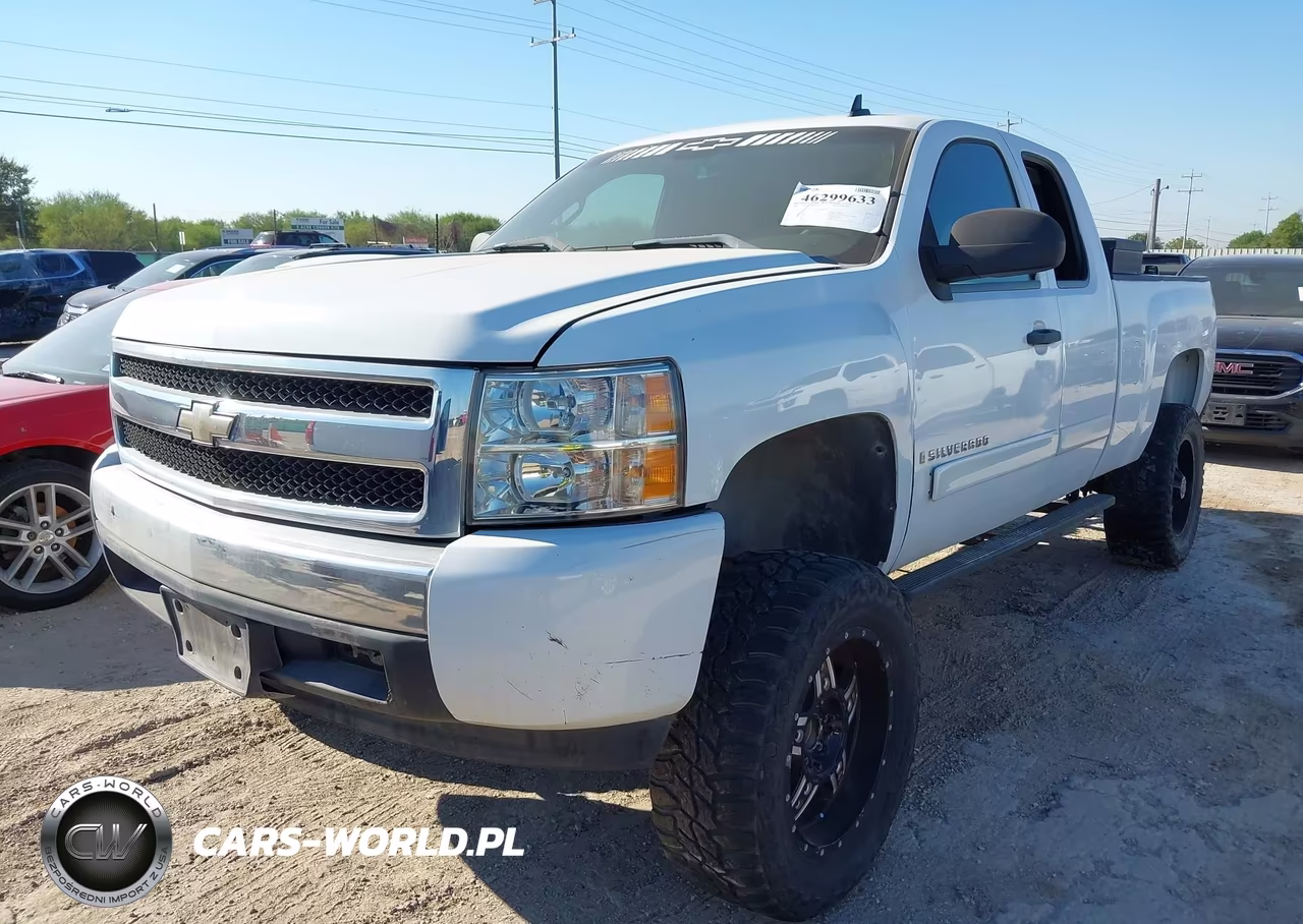 2008 Chevrolet Silverado VIN:1GCEC190X8Z236281 - 2