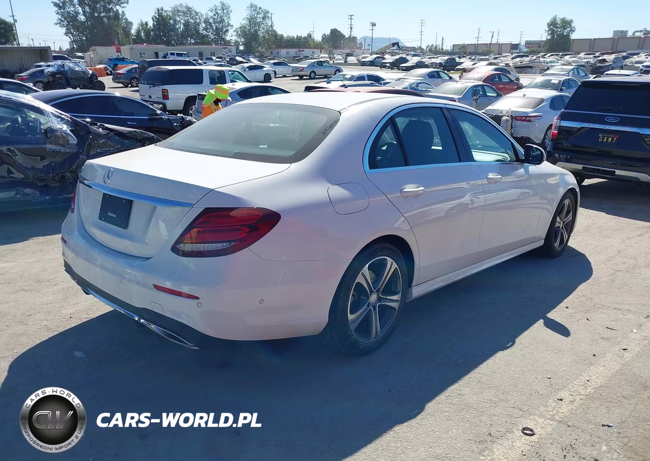 2017 Mercedes-Benz E 300 VIN:WDDZF4JB7HA080650 - 4