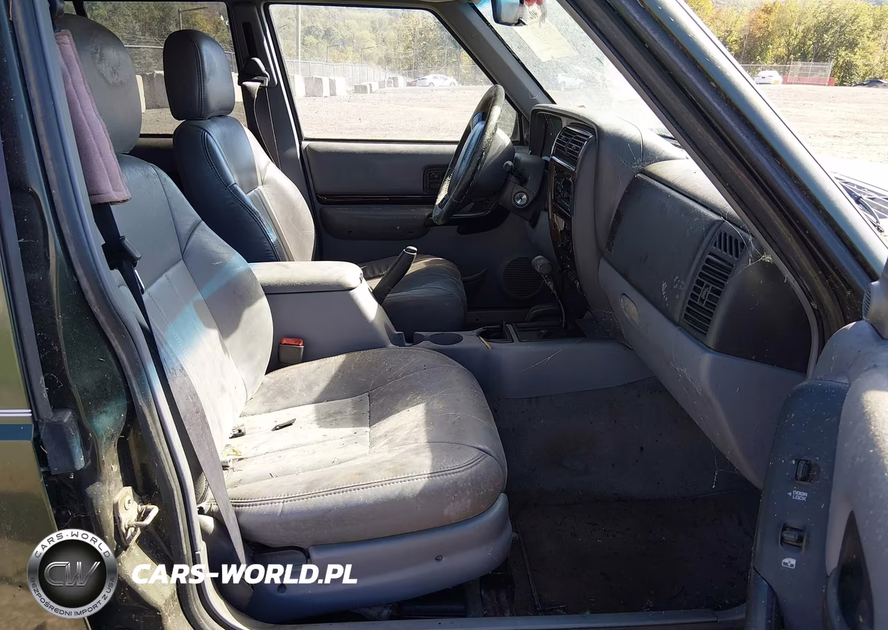 1998 Jeep Cherokee Classic-Limited-Sport VIN:1J4FJ68S9WL121143 - 5