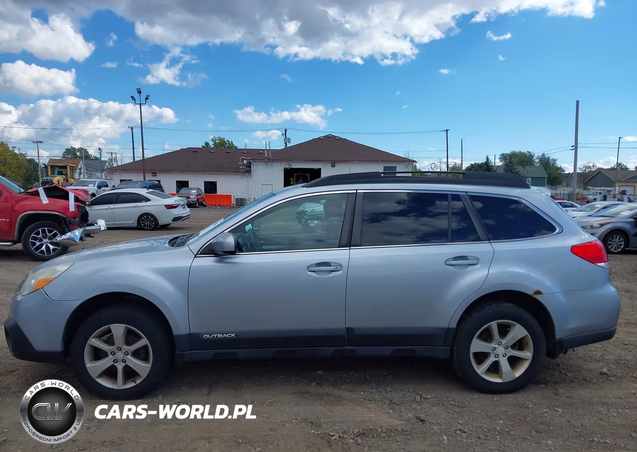 2014 Subaru Outback 2.5I Premium VIN:4S4BRBCC7E3322197 - 14