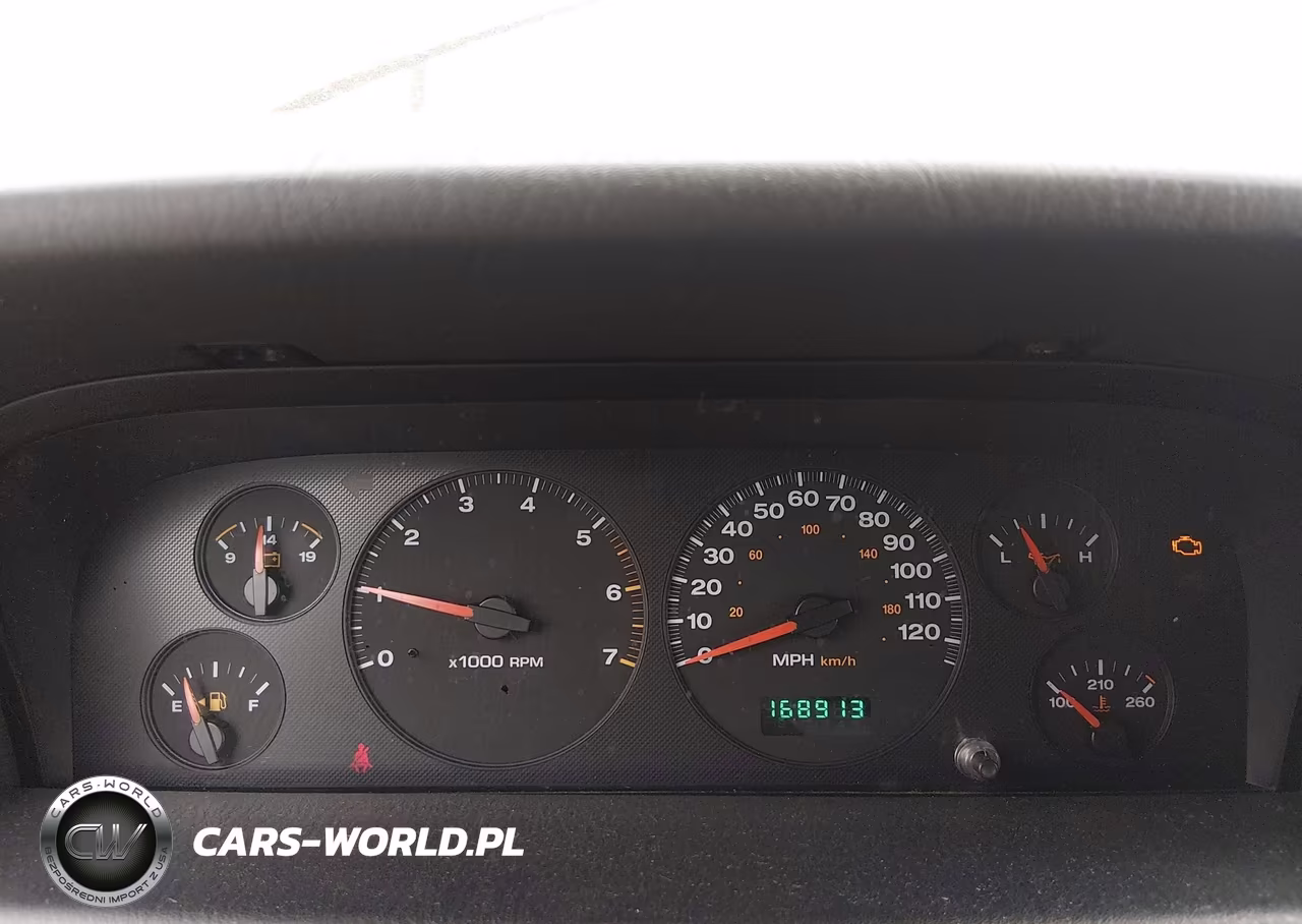 2002 Jeep Grand Cherokee Laredo VIN:1J4GW48S32C162078 - 7