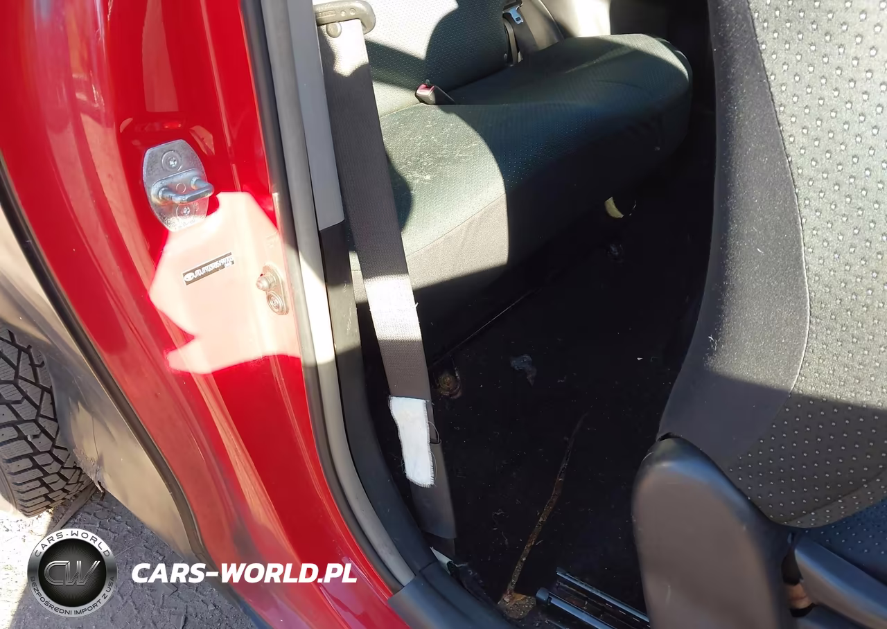 2008 Toyota Yaris VIN:JTDJT923985199703 - 8