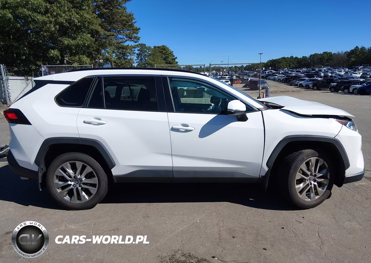 2019 Toyota Rav4 Xle Premium VIN:2T3A1RFV6KC059045 - 13