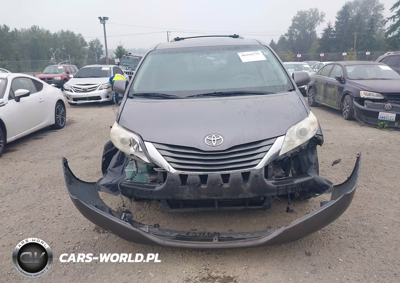 2011 Toyota Sienna Xle V6 VIN:5TDYK3DC2BS159153 - 12