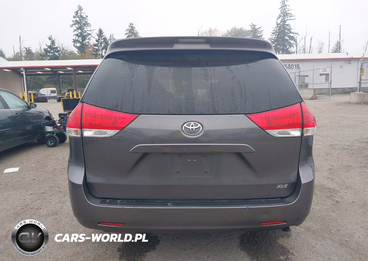 2011 Toyota Sienna Xle V6 VIN:5TDYK3DC2BS159153 - 16