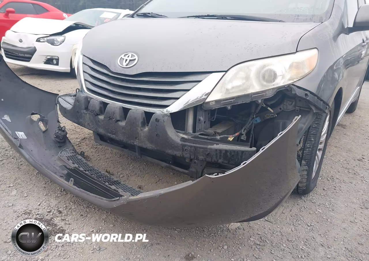 2011 Toyota Sienna Xle V6 VIN:5TDYK3DC2BS159153 - 20