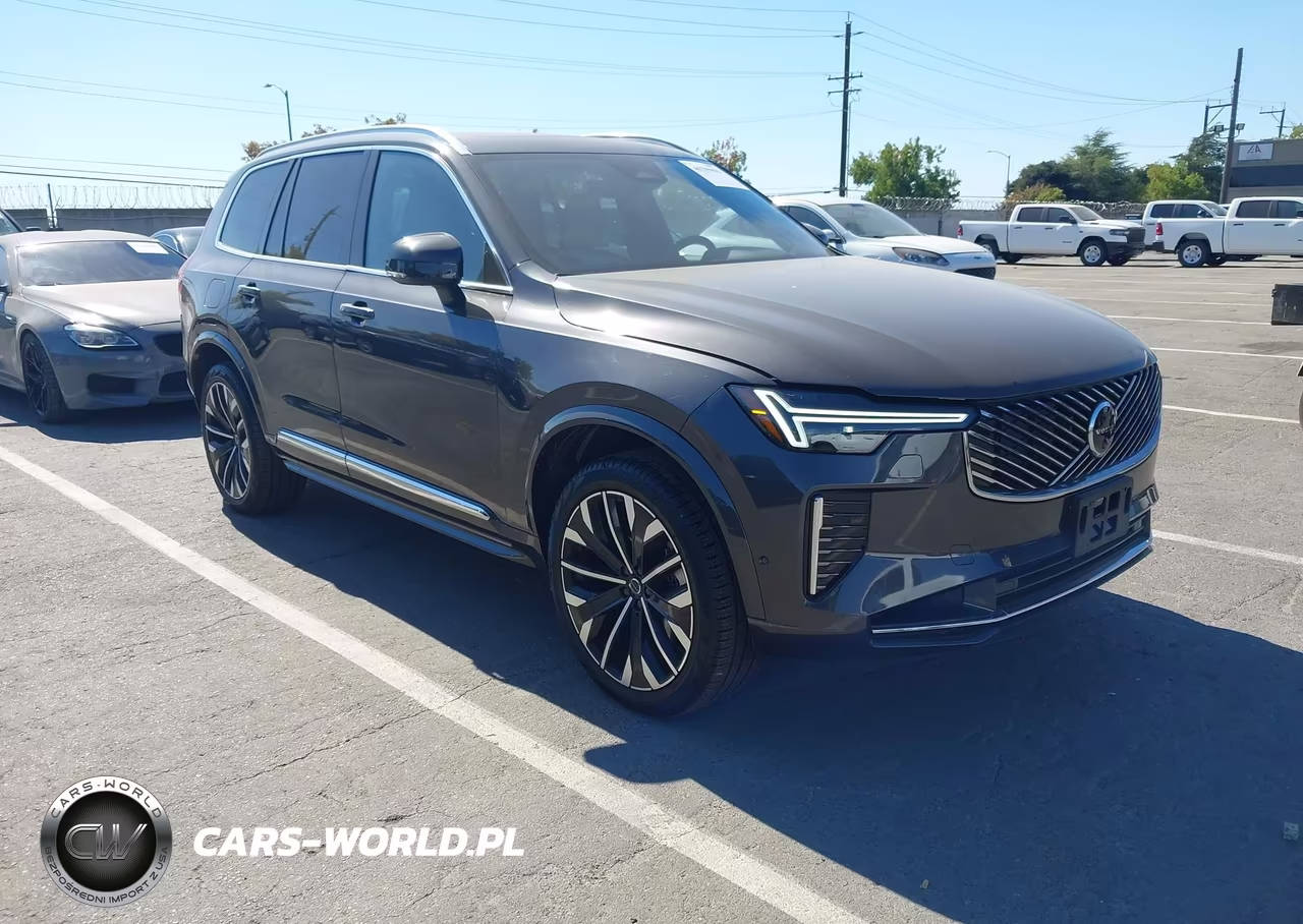 2025 Volvo Xc90 Core