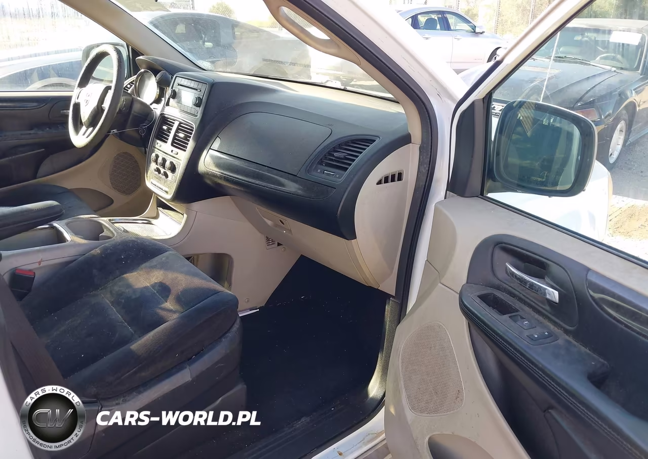 2014 Dodge Grand Caravan Sxt VIN:2C4RDGCG8ER273682 - 5
