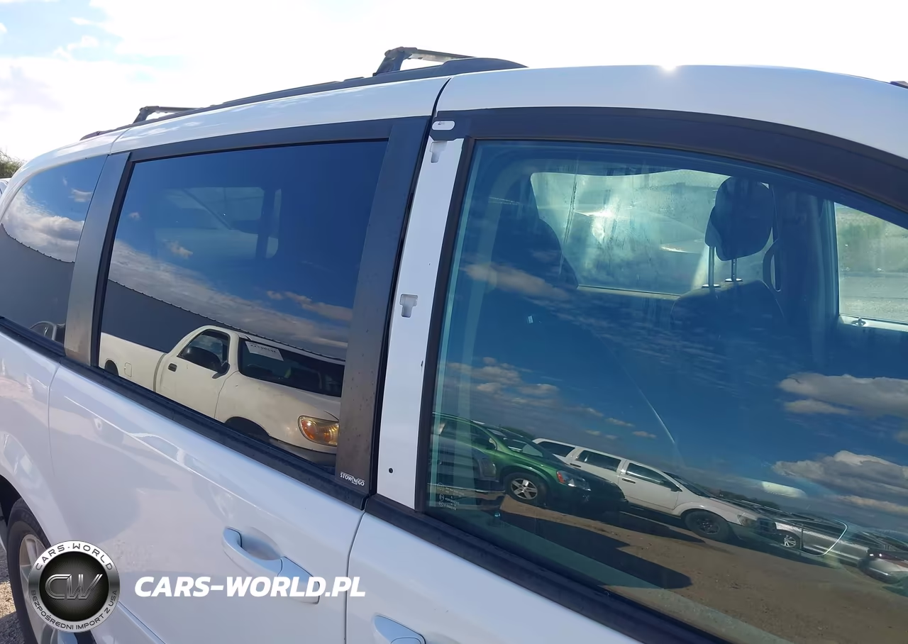 2014 Dodge Grand Caravan Sxt VIN:2C4RDGCG8ER273682 - 6