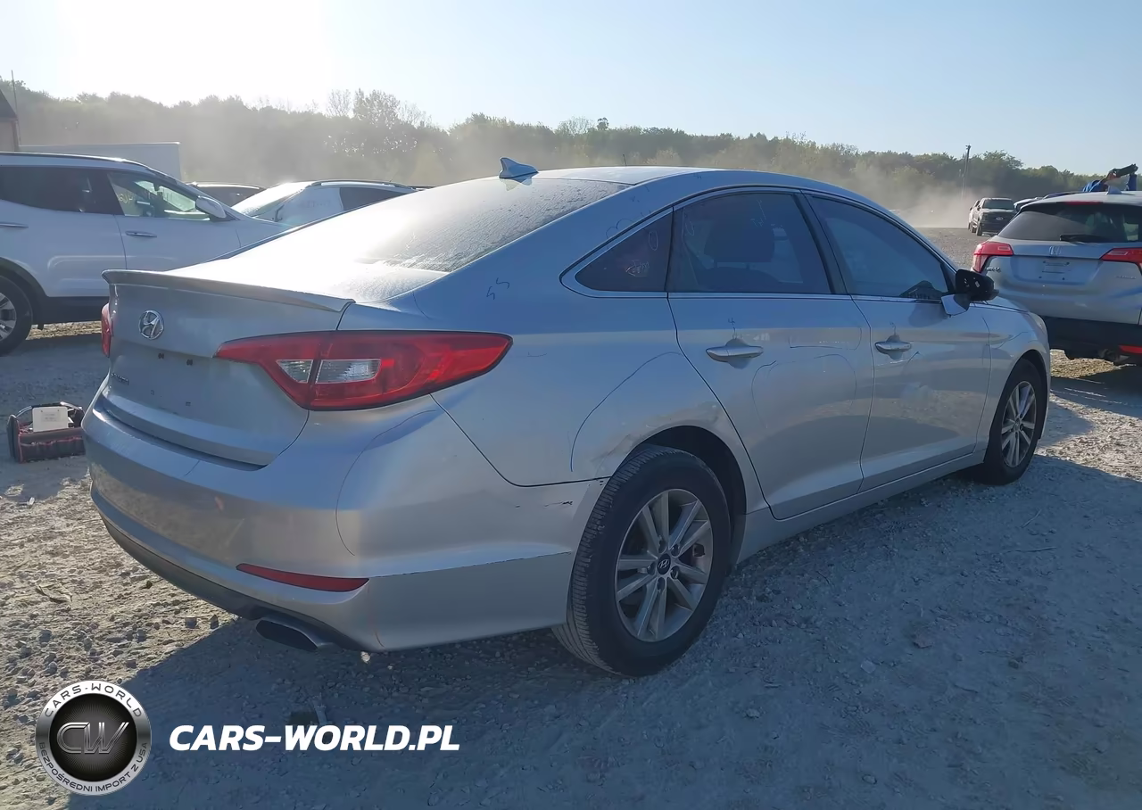 2015 Hyundai Sonata Se VIN:5NPE24AF9FH242288 - 4