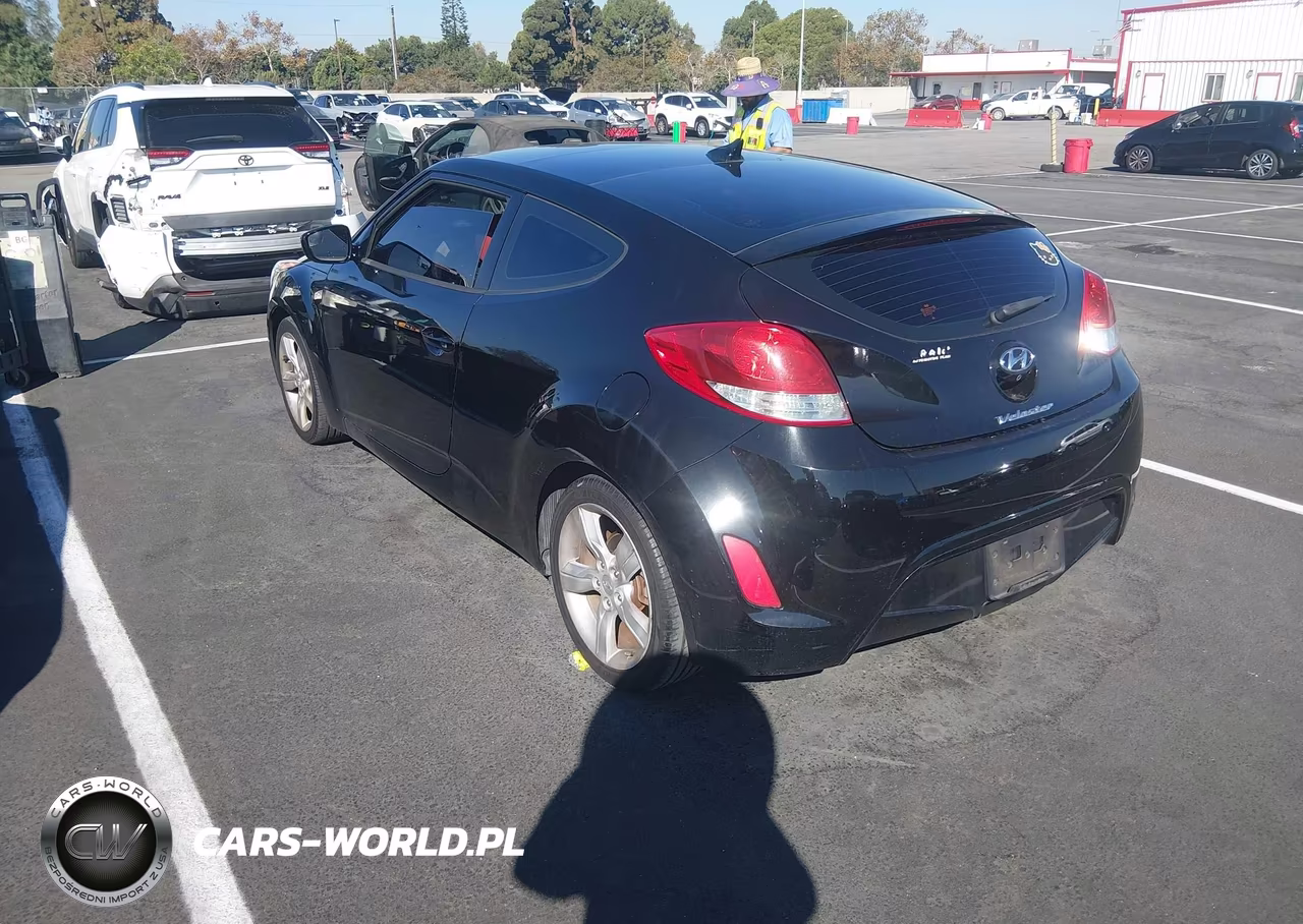 2014 HYUNDAI VELOSTER BASE W-RED VIN:KMHTC6AD8EU190795 - 3