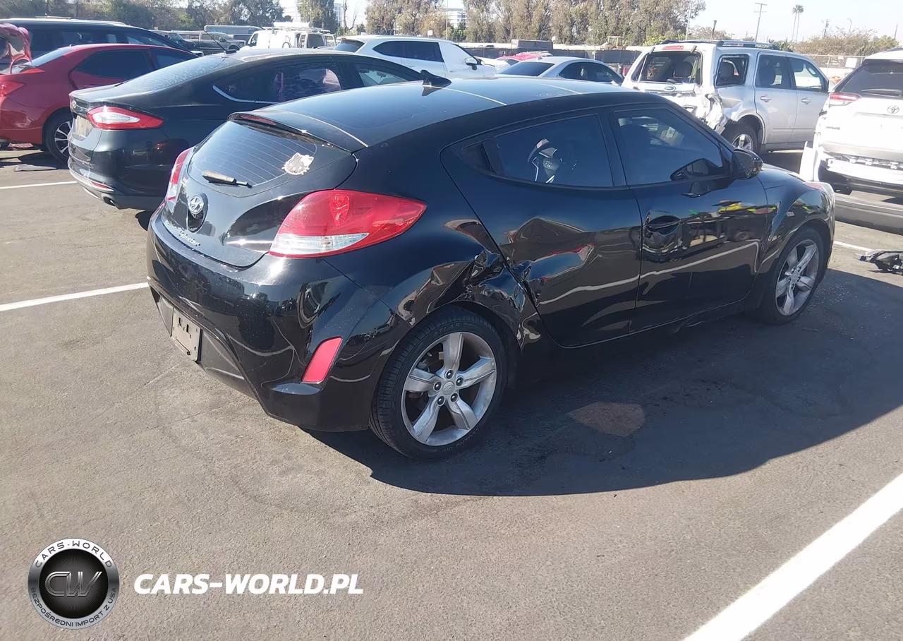 2014 HYUNDAI VELOSTER BASE W-RED VIN:KMHTC6AD8EU190795 - 4