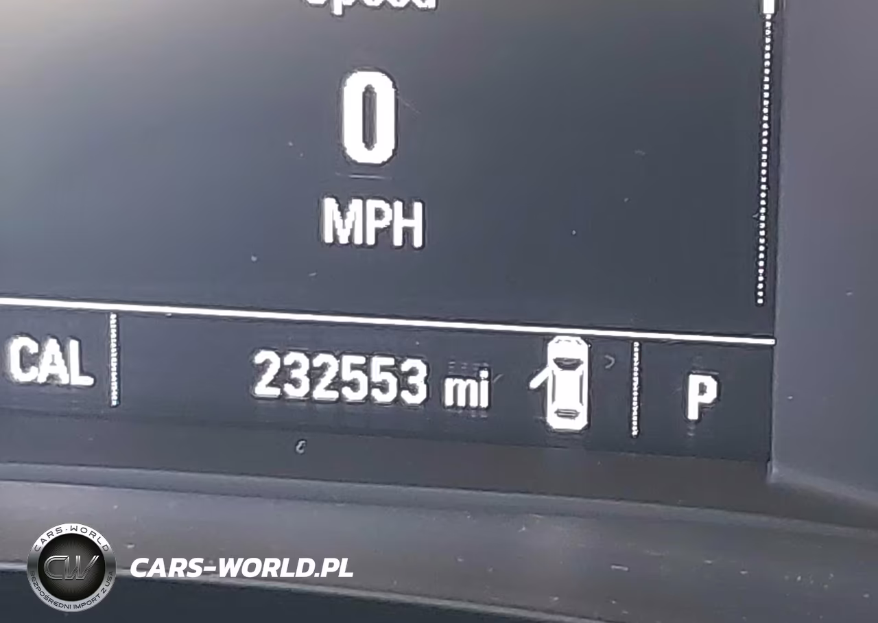 2018 Chevrolet Traverse Ls VIN:1GNERFKW7JJ124091 - 16