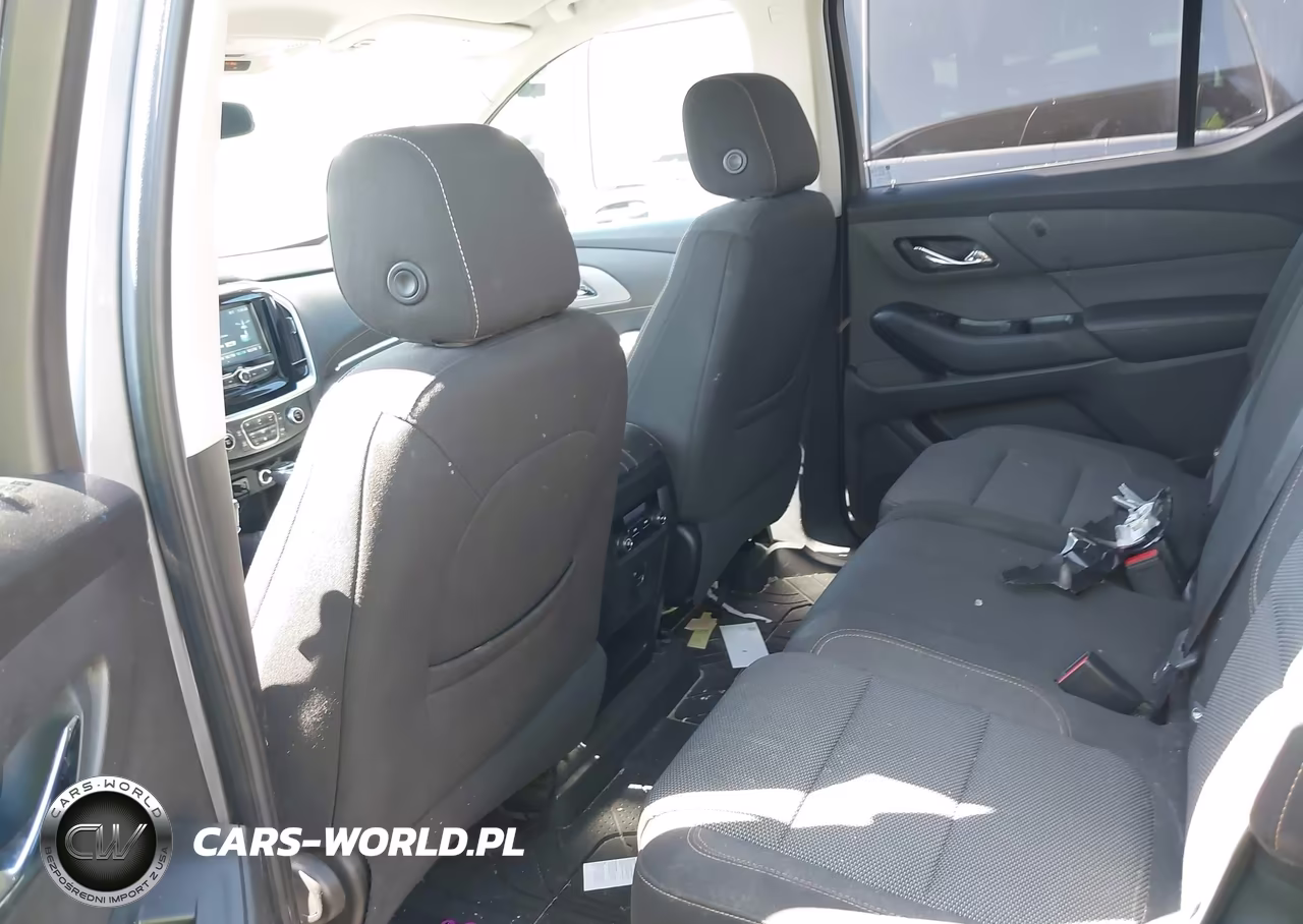 2018 Chevrolet Traverse Ls VIN:1GNERFKW7JJ124091 - 21