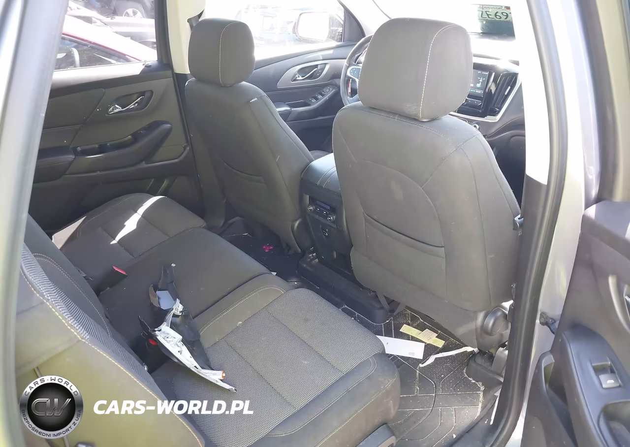 2018 Chevrolet Traverse Ls VIN:1GNERFKW7JJ124091 - 8