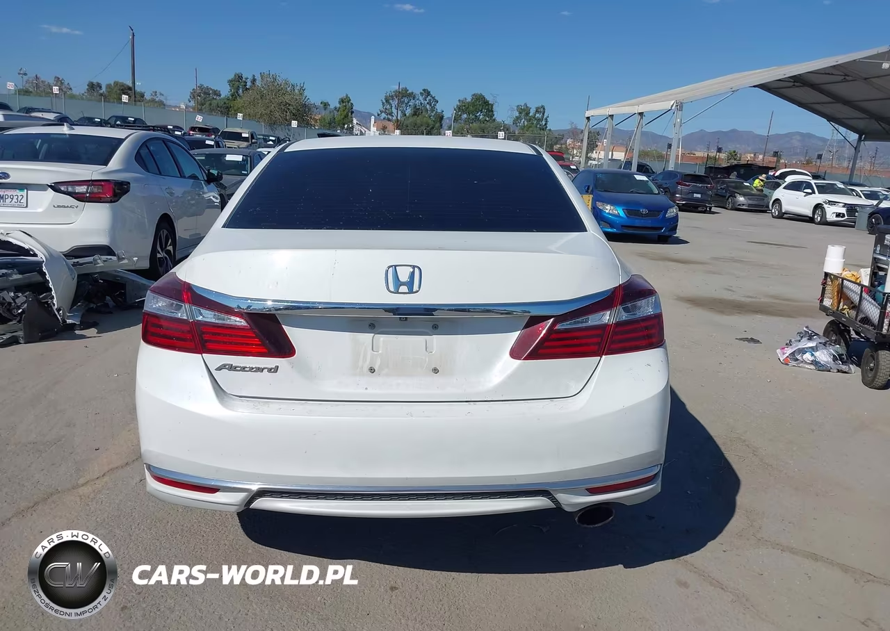 2017 Honda Accord Lx VIN:1HGCR2F33HA164981 - 16