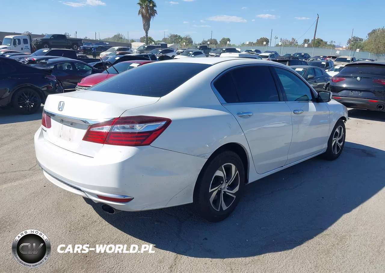 2017 Honda Accord Lx VIN:1HGCR2F33HA164981 - 4