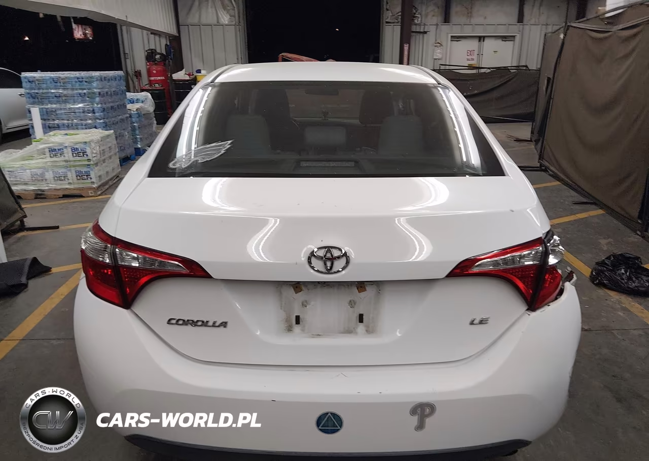 2015 Toyota Corolla Le VIN:2T1BURHE8FC465187 - 16