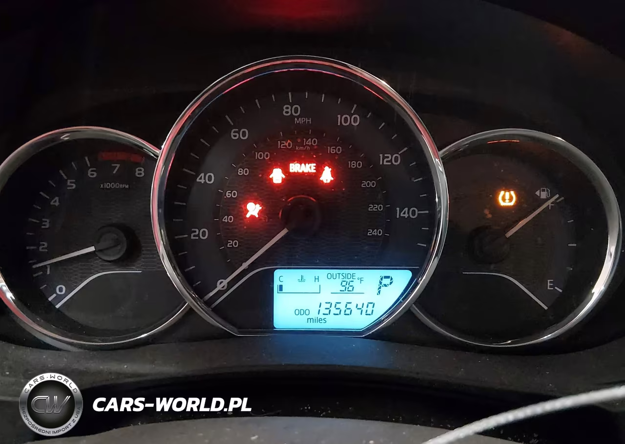 2015 Toyota Corolla Le VIN:2T1BURHE8FC465187 - 7