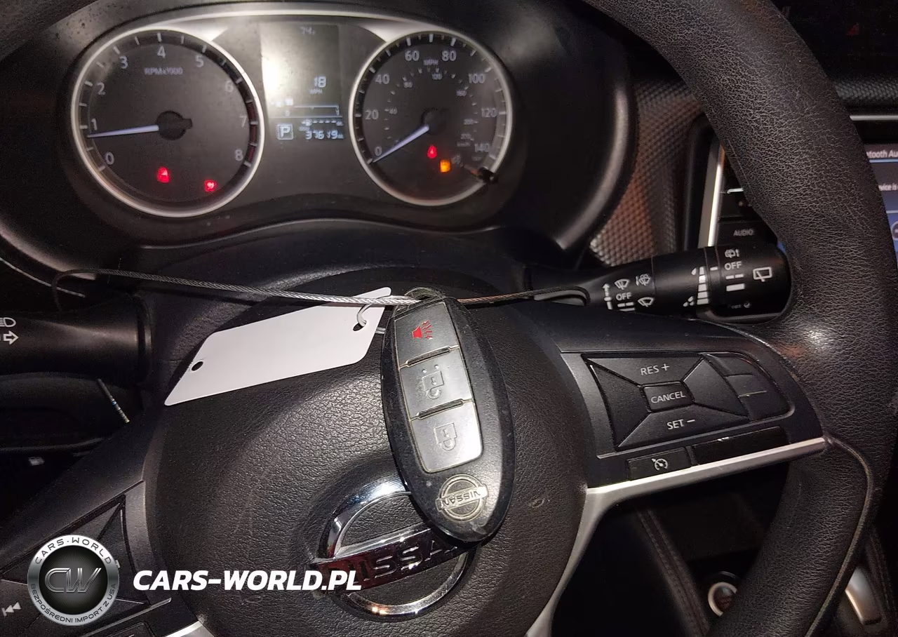 2019 Nissan Kicks S VIN:3N1CP5CU8KL538068 - 11