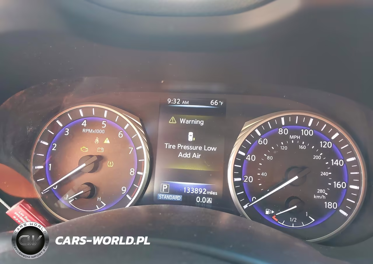 2015 Infiniti Q50 Premium VIN:JN1BV7AR1FM394449 - 7