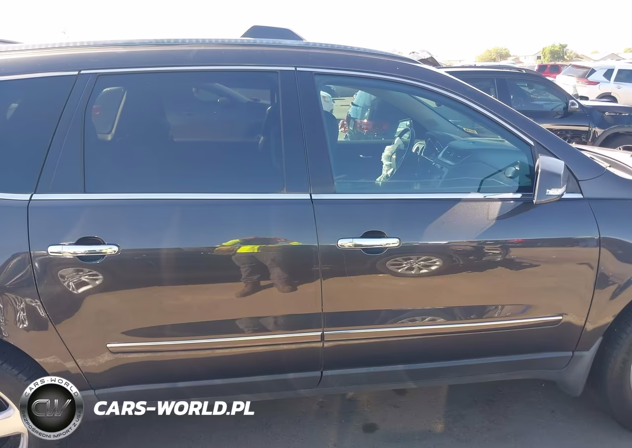 2017 Chevrolet Traverse Premier VIN:1GNKRJKD5HJ120524 - 13