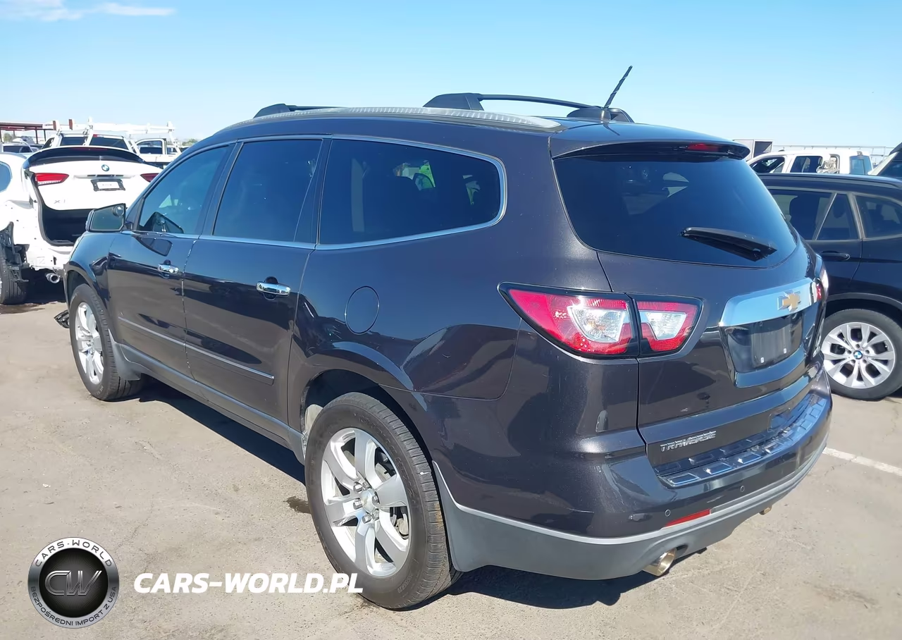 2017 Chevrolet Traverse Premier VIN:1GNKRJKD5HJ120524 - 3