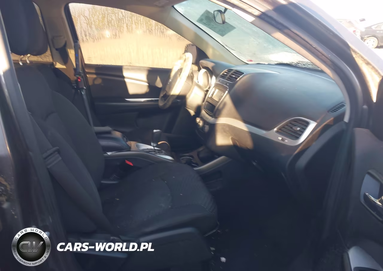 2018 Dodge Journey Se VIN:3C4PDCABXJT275464 - 5