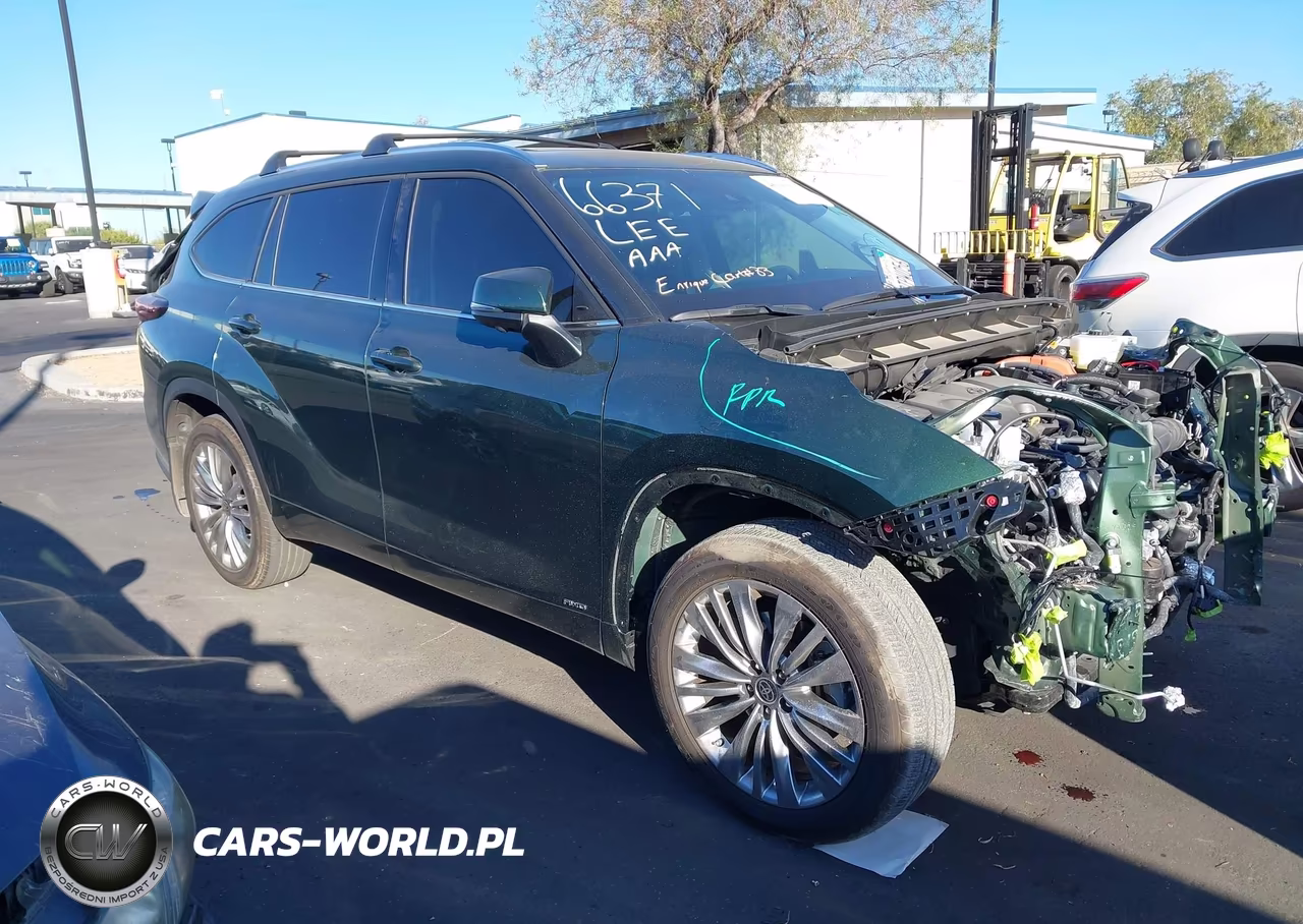 2025 Toyota Highlander Hybrid Platinum VIN:5TDEBRCH9SS669728 - 14