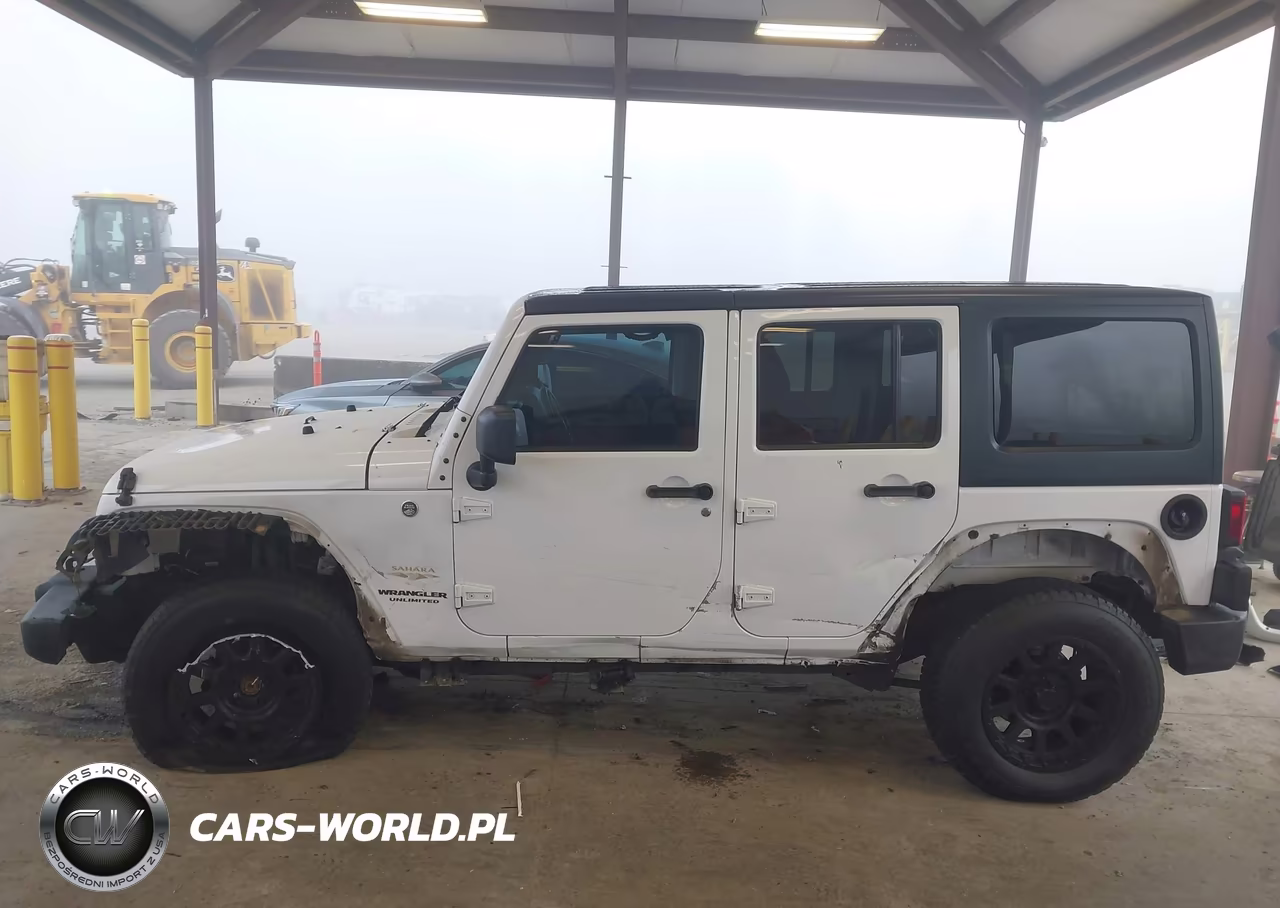 2013 Jeep Wrangler Unlimited Sahara VIN:1C4BJWEG9DL680242 - 15