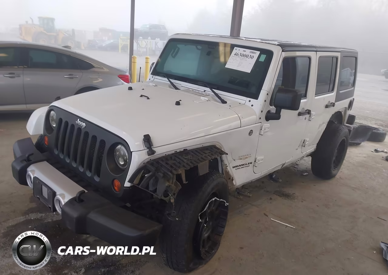 2013 Jeep Wrangler Unlimited Sahara VIN:1C4BJWEG9DL680242 - 2