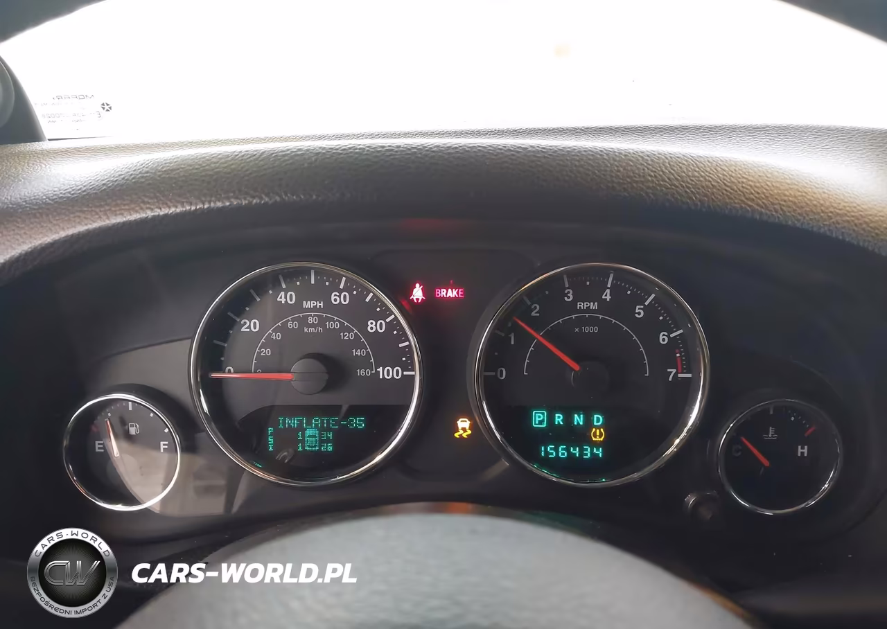 2013 Jeep Wrangler Unlimited Sahara VIN:1C4BJWEG9DL680242 - 7