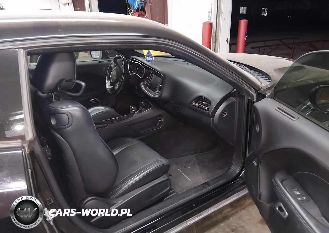2016 Dodge Challenger Sxt Plus VIN:2C3CDZAG8GH232342 - 5