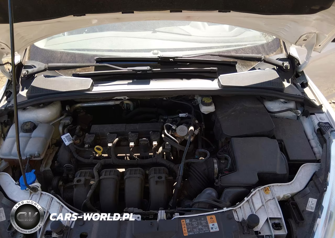 2017 Ford Focus Titanium VIN:1FADP3N26HL230277 - 10