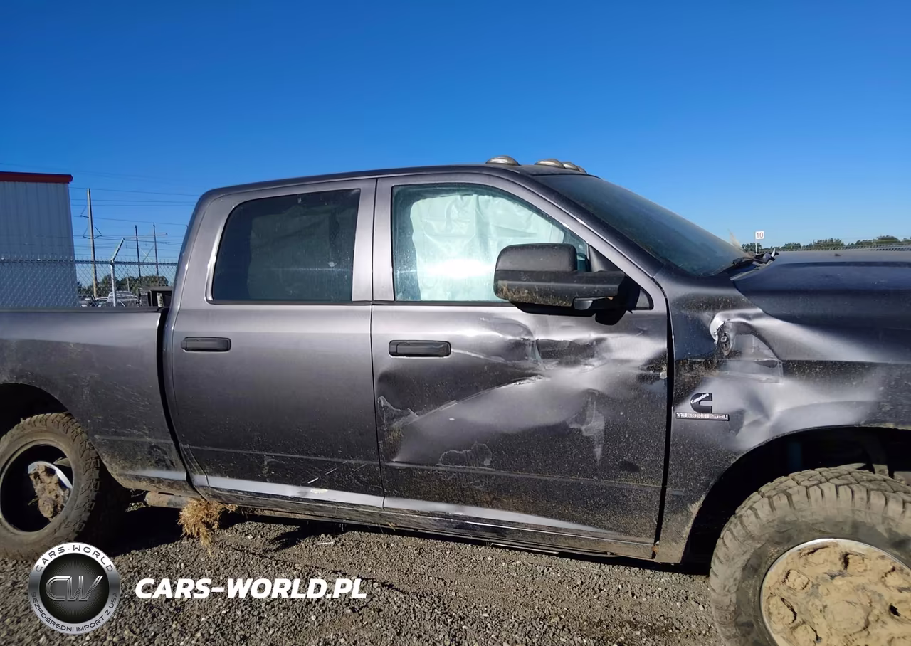 2018 Ram 2500 Tradesman 4X4 6'4 Box VIN:3C6UR5CL2JG381168 - 14