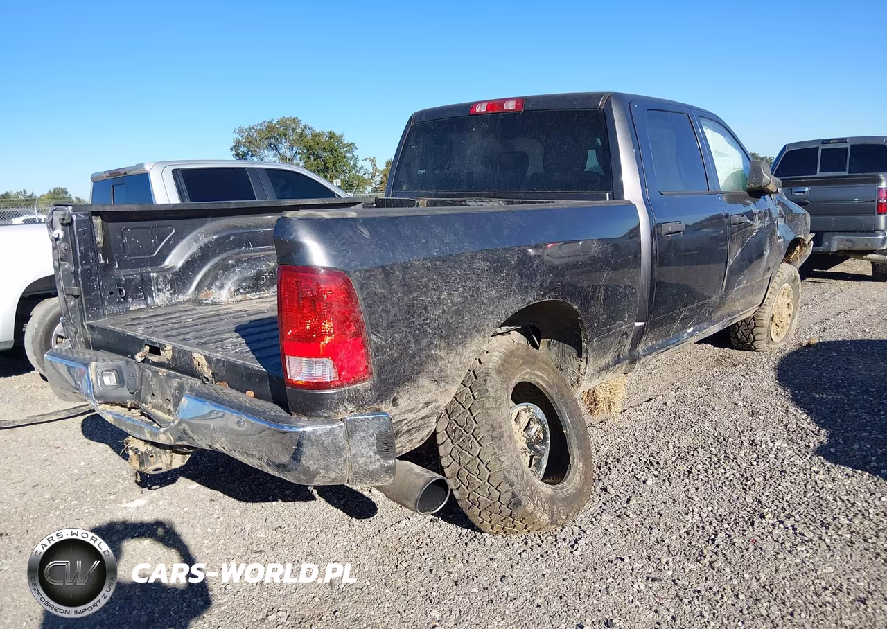 2018 Ram 2500 Tradesman 4X4 6'4 Box VIN:3C6UR5CL2JG381168 - 4