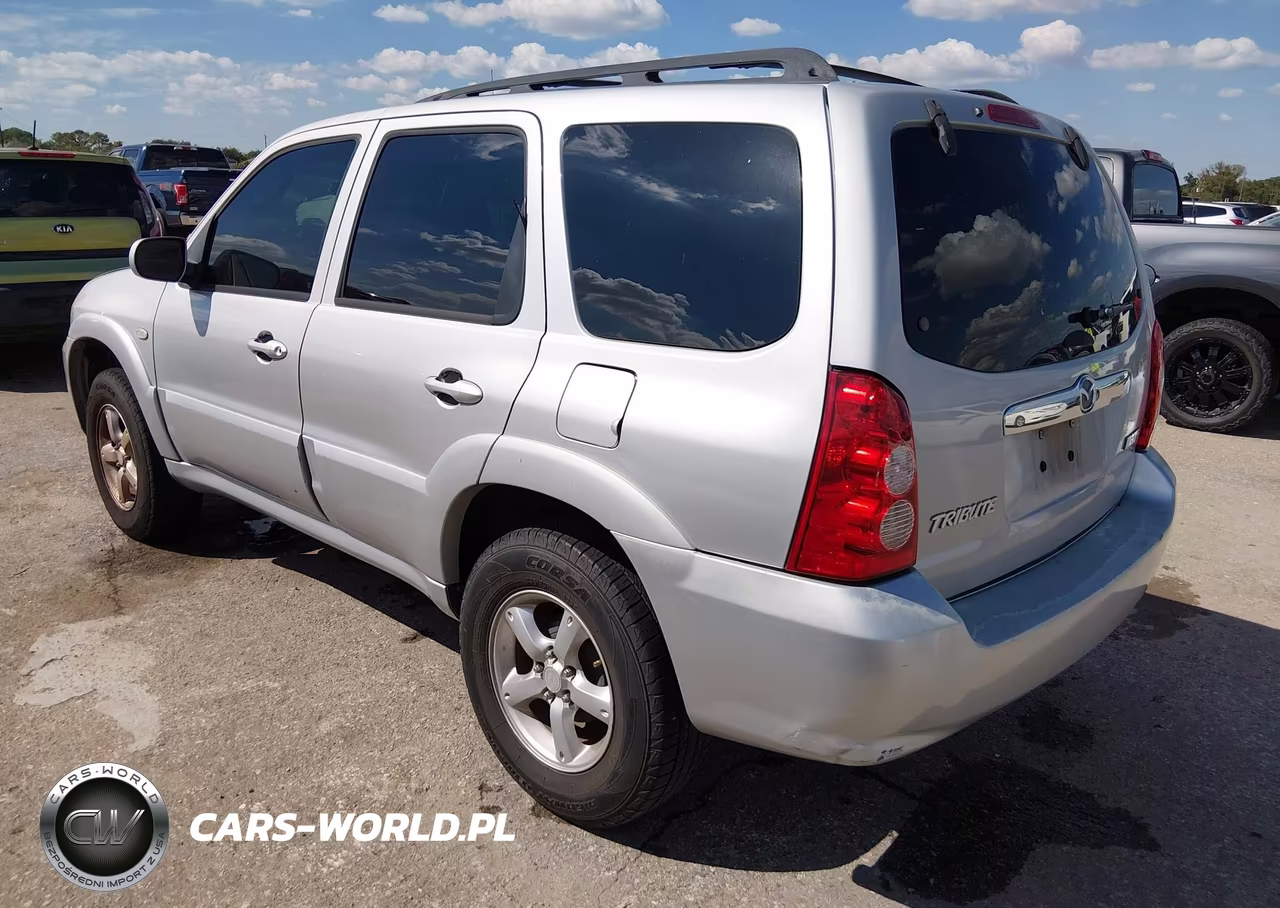 2005 Mazda Tribute I VIN:4F2YZ02Z15KM53446 - 3