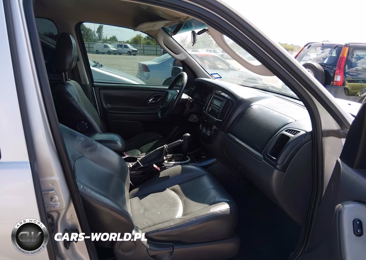2005 Mazda Tribute I VIN:4F2YZ02Z15KM53446 - 5