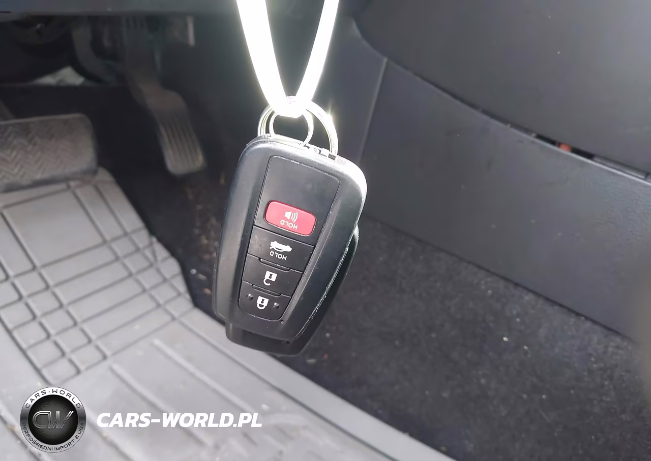 2021 Toyota Corolla Hybrid Le VIN:JTDEAMDE6MJ022889 - 11