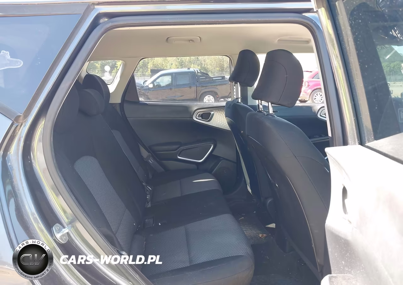 2020 Kia Soul Lx VIN:KNDJ23AUXL7734898 - 8