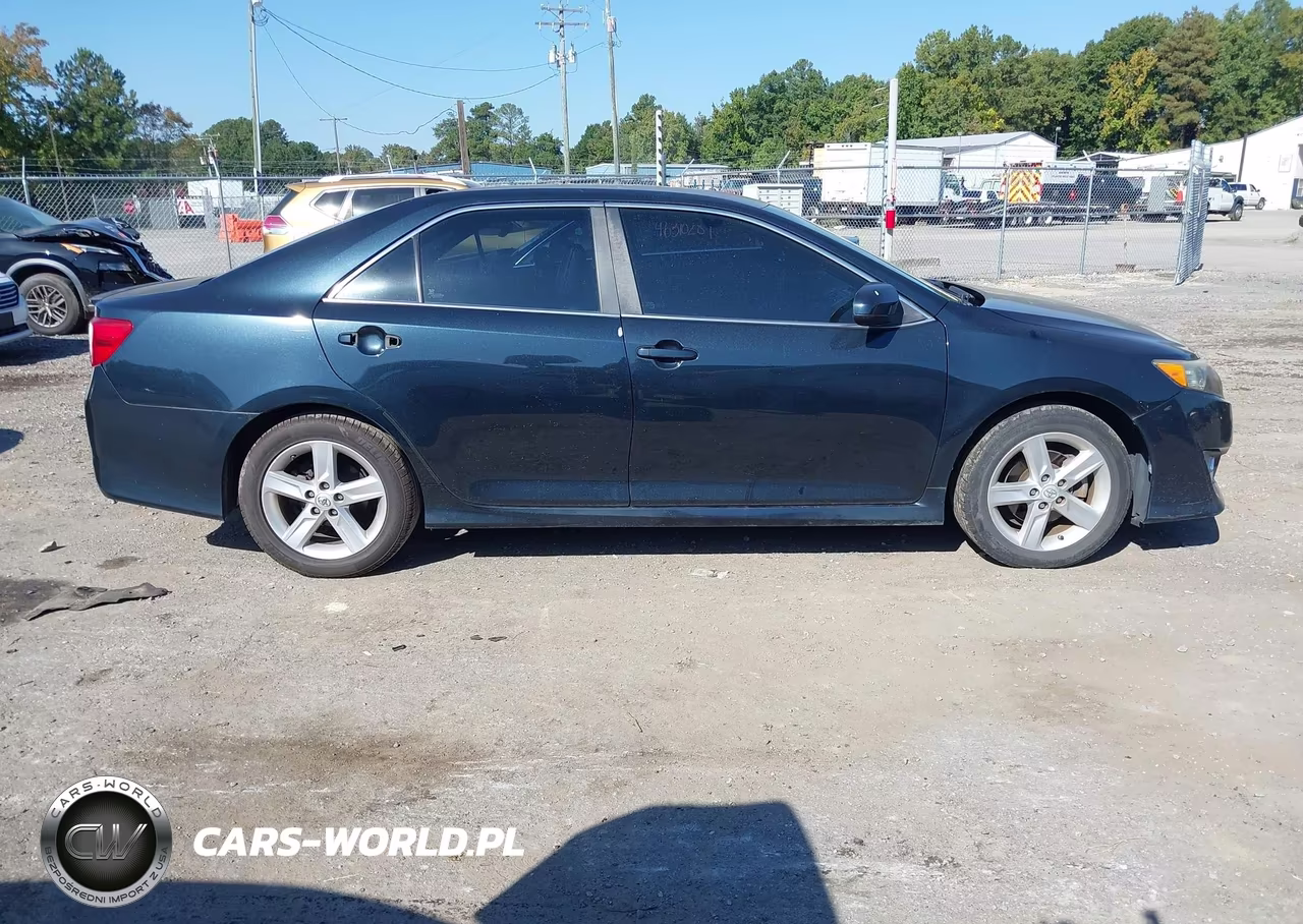 2013 Toyota Camry Se VIN:4T1BF1FKXDU265069 - 13