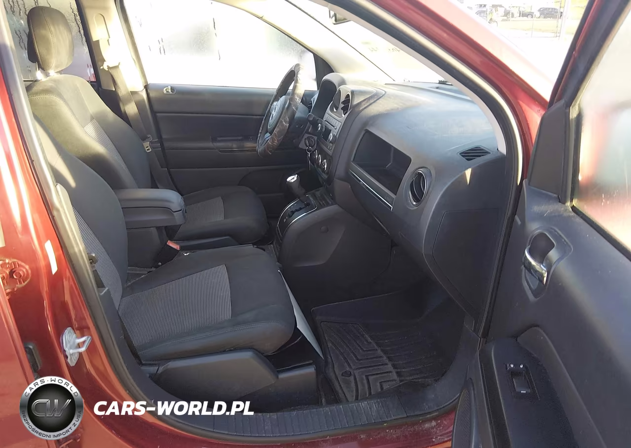 2012 Jeep Compass Sport VIN:1C4NJDBB1CD655709 - 5